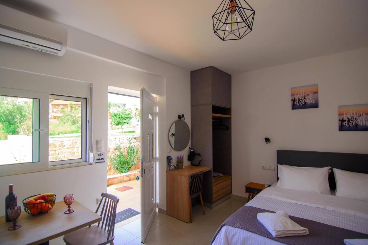 Irene Studio Panorama Apartment Palaiochora Ngoại thất bức ảnh