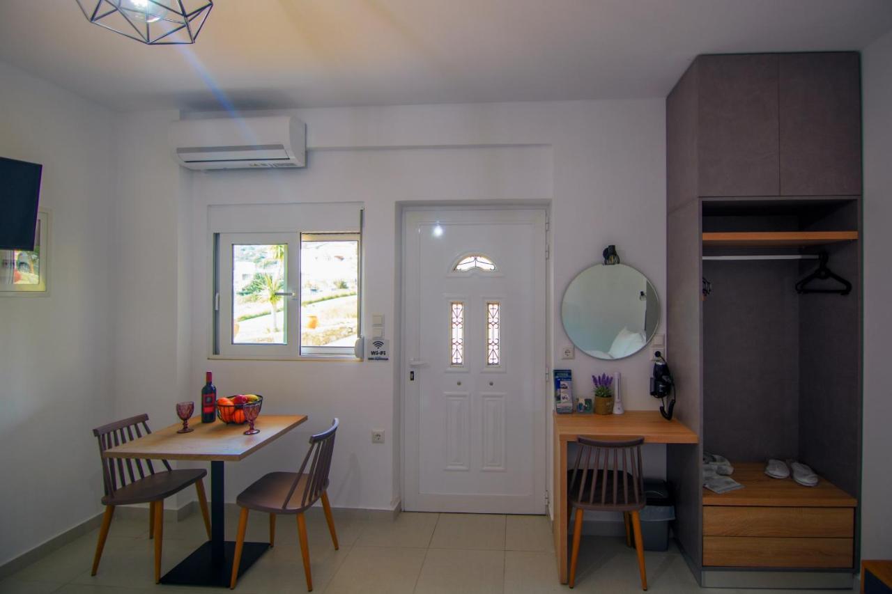 Irene Studio Panorama Apartment Palaiochora Ngoại thất bức ảnh